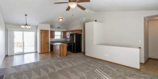 GREAT FLOORPLAN!! 4 Bed, 3 Bath Home in Northwest Ankeny Gallery 3