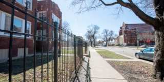 701 N Lotus Ave Gallery 16