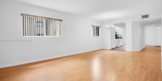 900 SW 142nd Ave Gallery 9