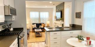 3945S- The Sunset Lane Cottage | FURNISHED Gallery 16