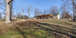 2002 17th Street Gallery 33