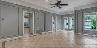3-BEDROOM IN ALAMO HEIGHTS W/ POOL Gallery 8