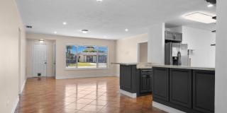 11371 NW 40th Place Gallery 9