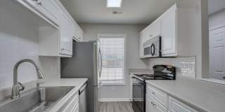 1239 Longpoint Drive Gallery 12