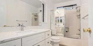 2 Bedroom Hercules Condo Gallery 6