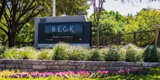 Beck at Wells Branch Gallery 19