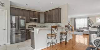 8110 CERROMAR Way Gallery 5