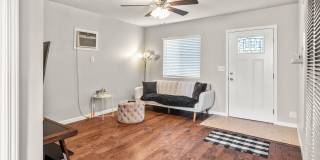 Fully Updated 2/1-Directly Across From 20th St Park- Available Now*** One Room Lease take over*** Gallery 5