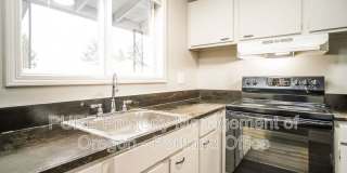 18411 E Burnside St Gallery 7