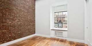 9 East 75th Street Gallery 3