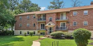 Hillside Pointe Gallery 21