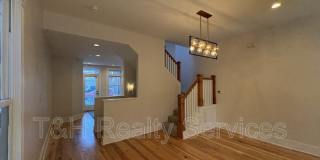 427 North College Avenue Gallery 7