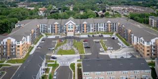 Oaks Landing 55+ Apartments - Senior & Affordable Housing Gallery 23