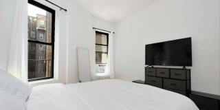 413 W 47th St Gallery 7