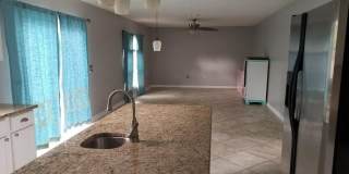 6289 Freeport Drive Gallery 7
