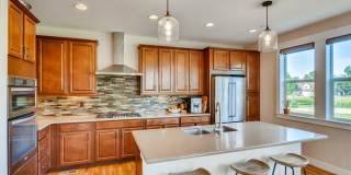Spacious 5 BDR Family Home in Niwot Gallery 1