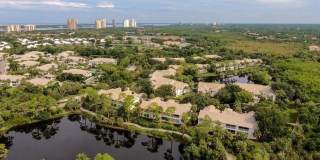 27080 Lake Harbor Court Gallery 33