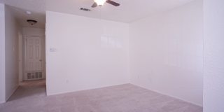 2/1 Apartment in East Austin Gallery 1