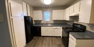 Lakeside Villas Gallery 1