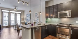Windsor Cityline Gallery 5