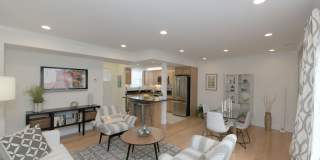 Brookline 2 Bed – Heat Included – In-Unit Laundry – No Fee – 8/5 Gallery 1
