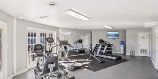 Latitude 72 Apartment Homes Gallery 12