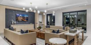 Hanover Stoneham Gallery 7