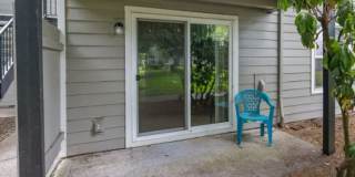 Charming Ground-Level 1BR in Sequoia Park – Patio, Pool Access & Prime Beaverton Location Gallery 3