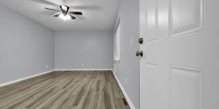 162 S Powell Avenue unit: B Gallery 4