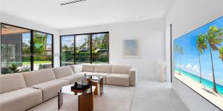 1960 NE 197th Ter Gallery 49
