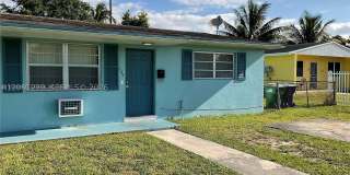 1195 NW 100th Ter Gallery 1