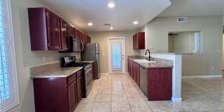 Resort-Style Red Bluffs Condo with Den, Walk-In Closets & Pool Access Gallery 8