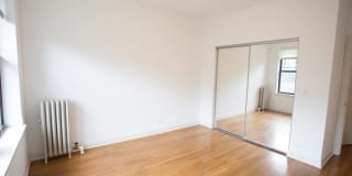 5326-5336 S. Greenwood Avenue Gallery 17