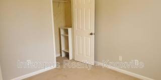 6014 Waterbury Ln Gallery 23