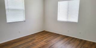 Charming 3BR/2BA House in Lehigh MOVE IN SPECIAL 50% OFF FIRST MONTH RENT! Gallery 14