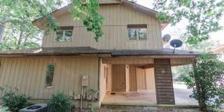 This newly remodeled house is the perfect cozy place to call home. It is 2 bed, 1.5 bath and pet friendly. Nestled in the community of Coronado courts and within walking distance of lake Coronado and the Coronado fitness center. Gallery 21