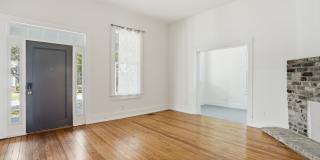 Beautiful Victorian Home for Lease in the Heart of Savannah Gallery 15