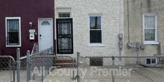 118 Vine Street Gallery 1