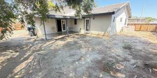 Gorgeous 3 Bed 2 Bath House in a Great Neighborhood Gallery 22