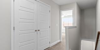 2 Bedroom Townhome Located Close to Post Gallery 13
