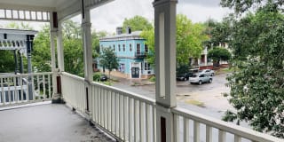 905 Montgomery Street - 905 Gallery 1