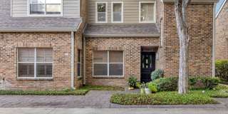 LUXURY 3-BEDROOM TOWNHOME IN ALAMO HEIGHTS Gallery 5