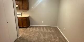 Spacious 2bed/2bath Apartment in unit W/D! Gallery 5