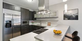 Crocker Park Living Gallery 4