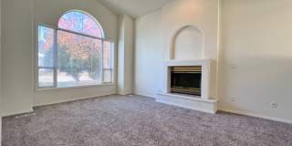 3 bedroom 2 bath In The Heart of Eagle Gallery 4