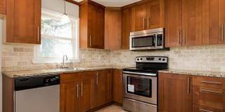 6827 Woodstream Drive Gallery 9