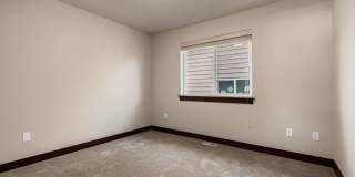 Modern Bothell Home in Kingsbury Community Gallery 15