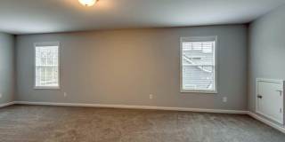 Fairview Station - Beautiful 4 / 2.5 - FENCED! Gallery 20