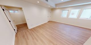 Spacious 4-bedroom 4.5 bath Home in a Gated Complex Gallery 27