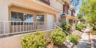 Desert Creek Townhome Retreat! Gallery 1